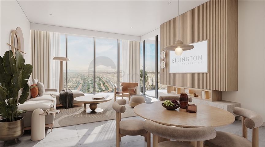 Apartments overlooking Dubai Marina at Jumeirah Lake Towers