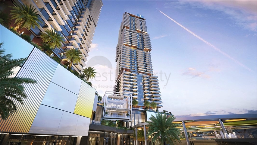 Apartments overlooking Dubai Marina at Jumeirah Lake Towers