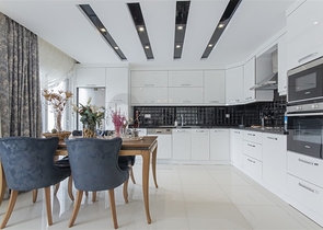 Villa 8+2 in Kargicak area 