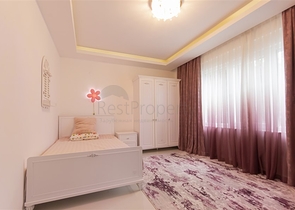 Villa 8+2 in Kargicak area 