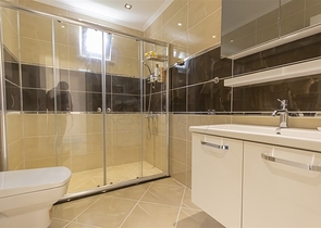 Villa 8+2 in Kargicak area 