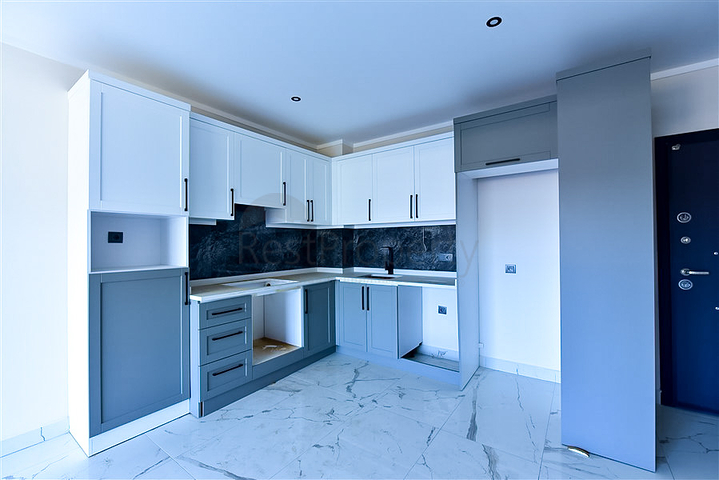 Modern 1+1 Apartment in Kargicak, 200 m from the Sea — Full Facilities