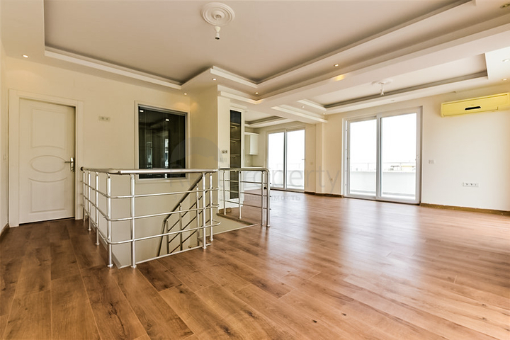 3+1 penthouse in a popular area