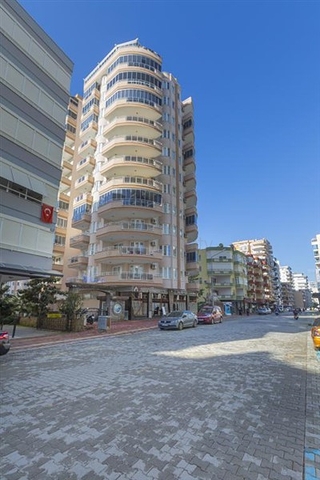 3+1 penthouse in a popular area