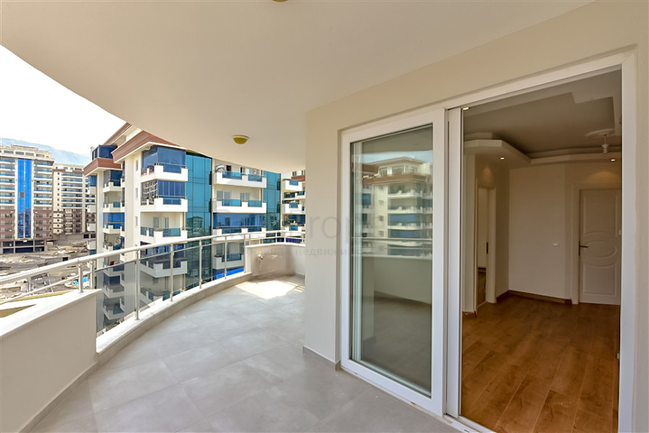 3+1 penthouse in a popular area