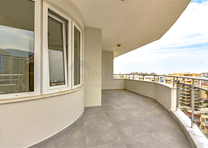 3+1 penthouse in a popular area