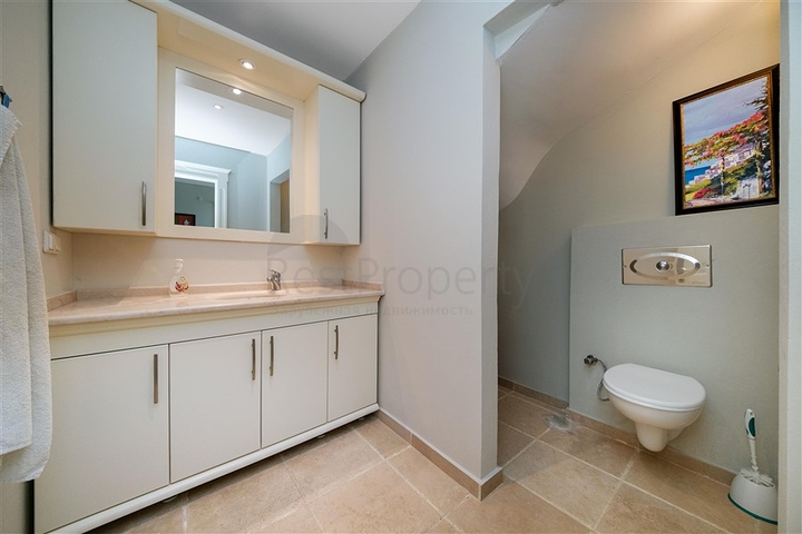 Villa with panoramic sea and mountain views