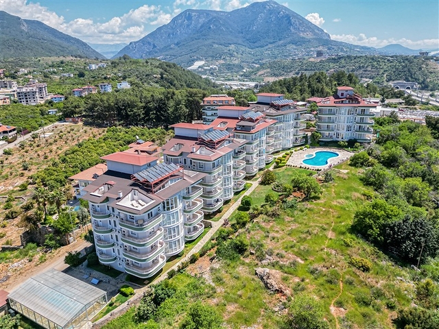 Spacious penthouse in the Oba area