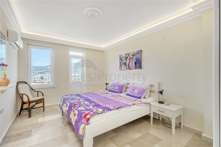 Spacious penthouse in the Oba area