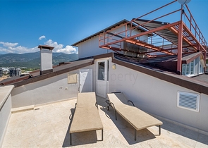 Spacious penthouse in the Oba area