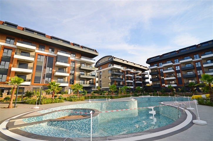 A unique 1+1 apartment with access to the garden