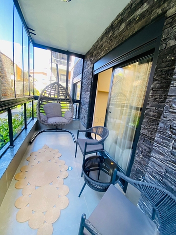 A unique 1+1 apartment with access to the garden