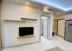 A unique 1+1 apartment with access to the garden