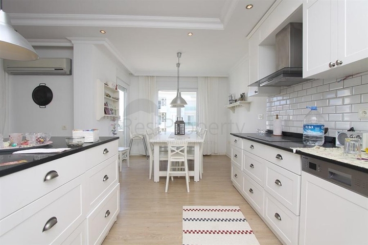 Spacious 3+1 apartment in Cikcilli district