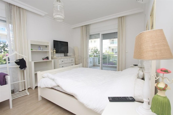 Spacious 3+1 apartment in Cikcilli district