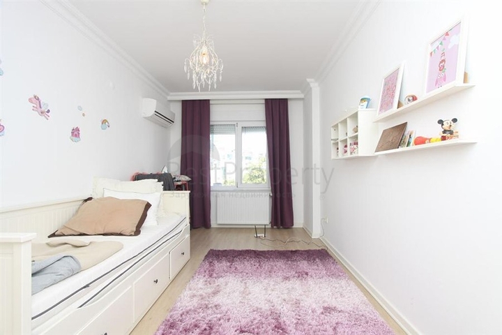 Spacious 3+1 apartment in Cikcilli district