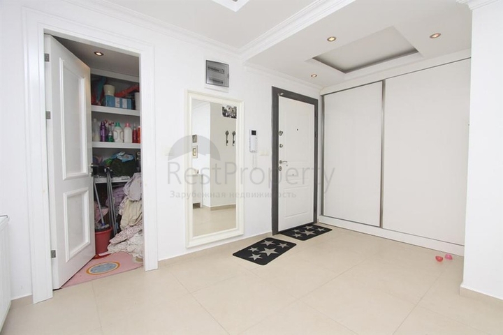 Spacious 3+1 apartment in Cikcilli district