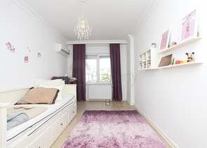 Spacious 3+1 apartment in Cikcilli district