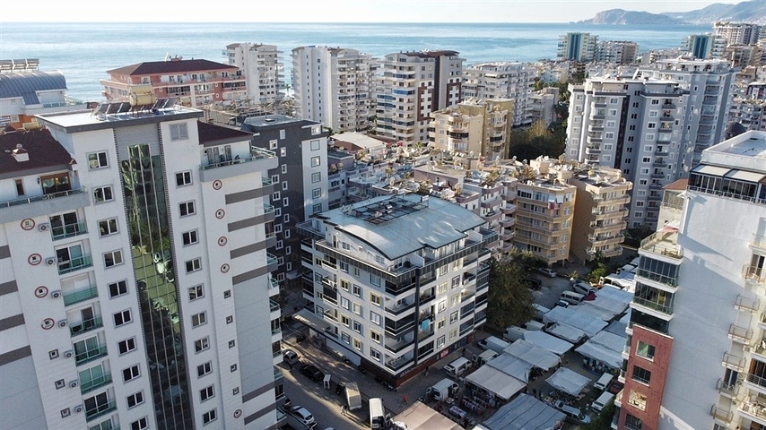 2+1 apartment in Mahmutlar district