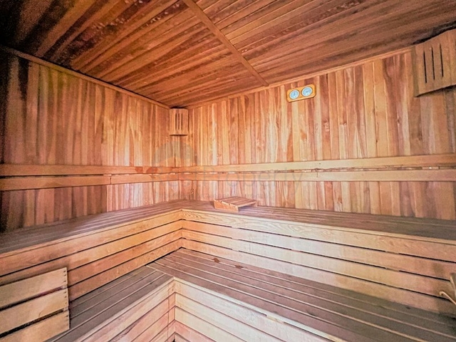 Cozy apartment for sale in a residential complex by the sea in Mahmutlar