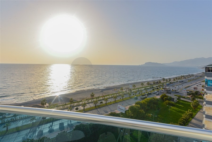 Cozy apartment for sale in a residential complex by the sea in Mahmutlar