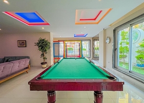 Cozy apartment for sale in a residential complex by the sea in Mahmutlar