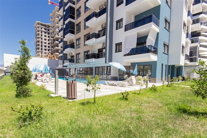 1+1 apartment in Mahmutlar district