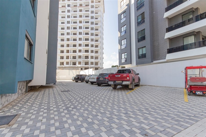 1+1 apartment in Mahmutlar district