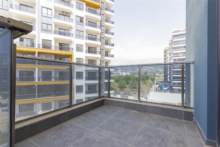 1+1 apartment in Mahmutlar district