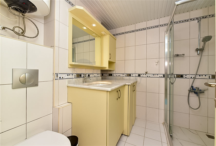 Cozy two-bedroom apartment with spectacular sea views