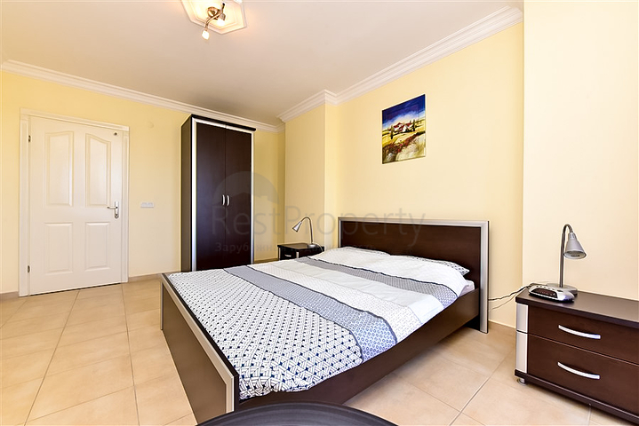 Cozy two-bedroom apartment with spectacular sea views