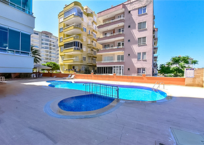 Cozy two-bedroom apartment with spectacular sea views