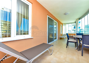 Cozy two-bedroom apartment with spectacular sea views