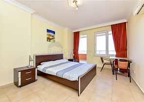 Cozy two-bedroom apartment with spectacular sea views