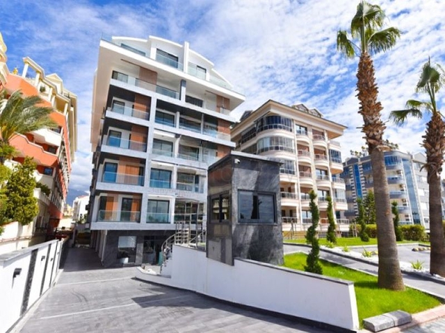 Luxury Penthouse on the first coastline in Both directions