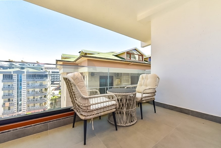 Luxury Penthouse on the first coastline in Both directions