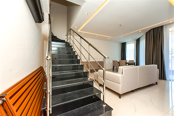 Luxury Penthouse on the first coastline in Both directions