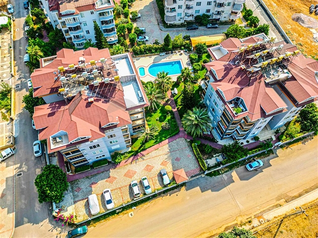 Spacious 4+1 apartment with furniture and appliances in a prestigious area of Ob