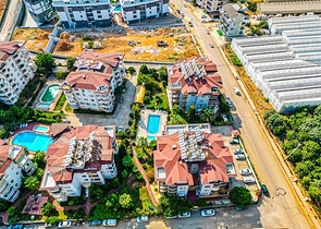 Spacious 4+1 apartment with furniture and appliances in a prestigious area of Ob