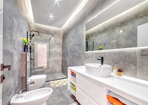 Spacious 4+1 apartment with furniture and appliances in a prestigious area of Ob