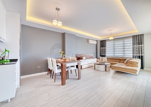 Spacious 4+1 apartment with furniture and appliances in a prestigious area of Ob