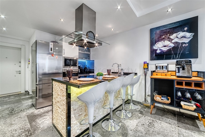 Furnished 2+1 apartment with a residence permit in the Cikcilli area