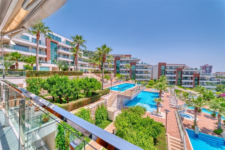 Furnished 2+1 apartment with a residence permit in the Cikcilli area