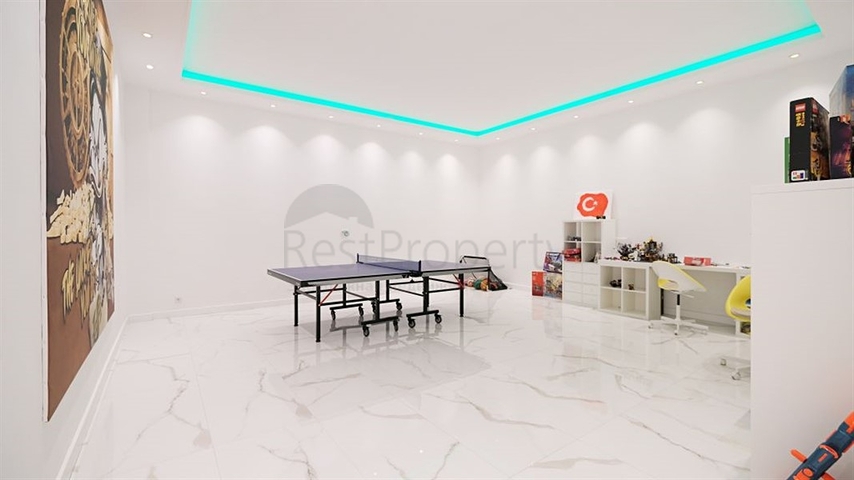 Luxury 5+1 villa with spectacular views