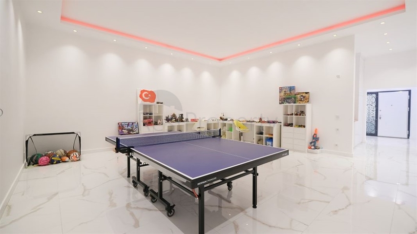 Luxury 5+1 villa with spectacular views