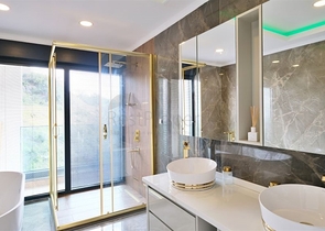 Luxury 5+1 villa with spectacular views