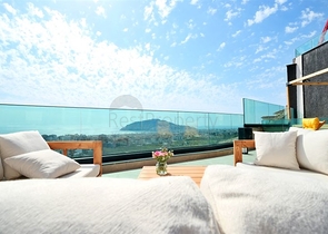 Luxury 5+1 villa with spectacular views