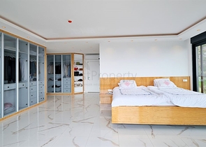 Luxury 5+1 villa with spectacular views