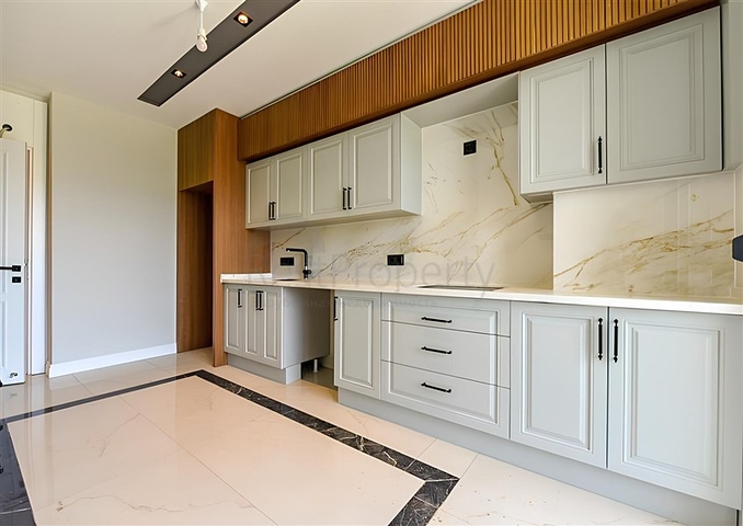 Bright and spacious apartment in a modern residential complex in Oba district