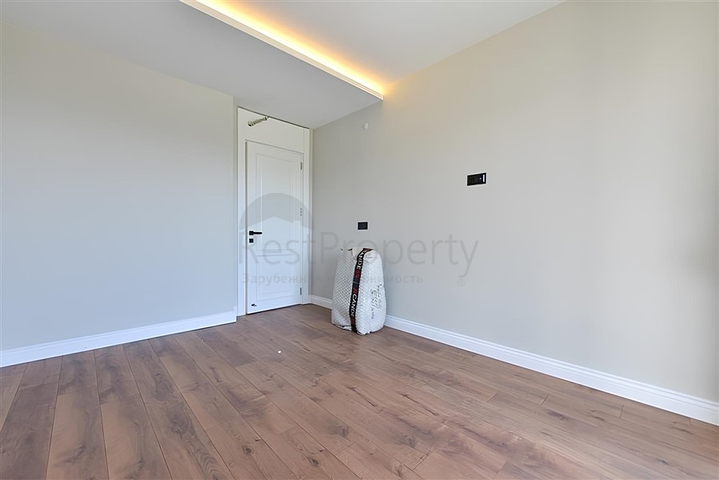 Bright and spacious apartment in a modern residential complex in Oba district